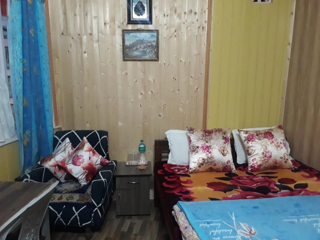 Smriya Homestay Νταρτζίλινγκ Εξωτερικό φωτογραφία